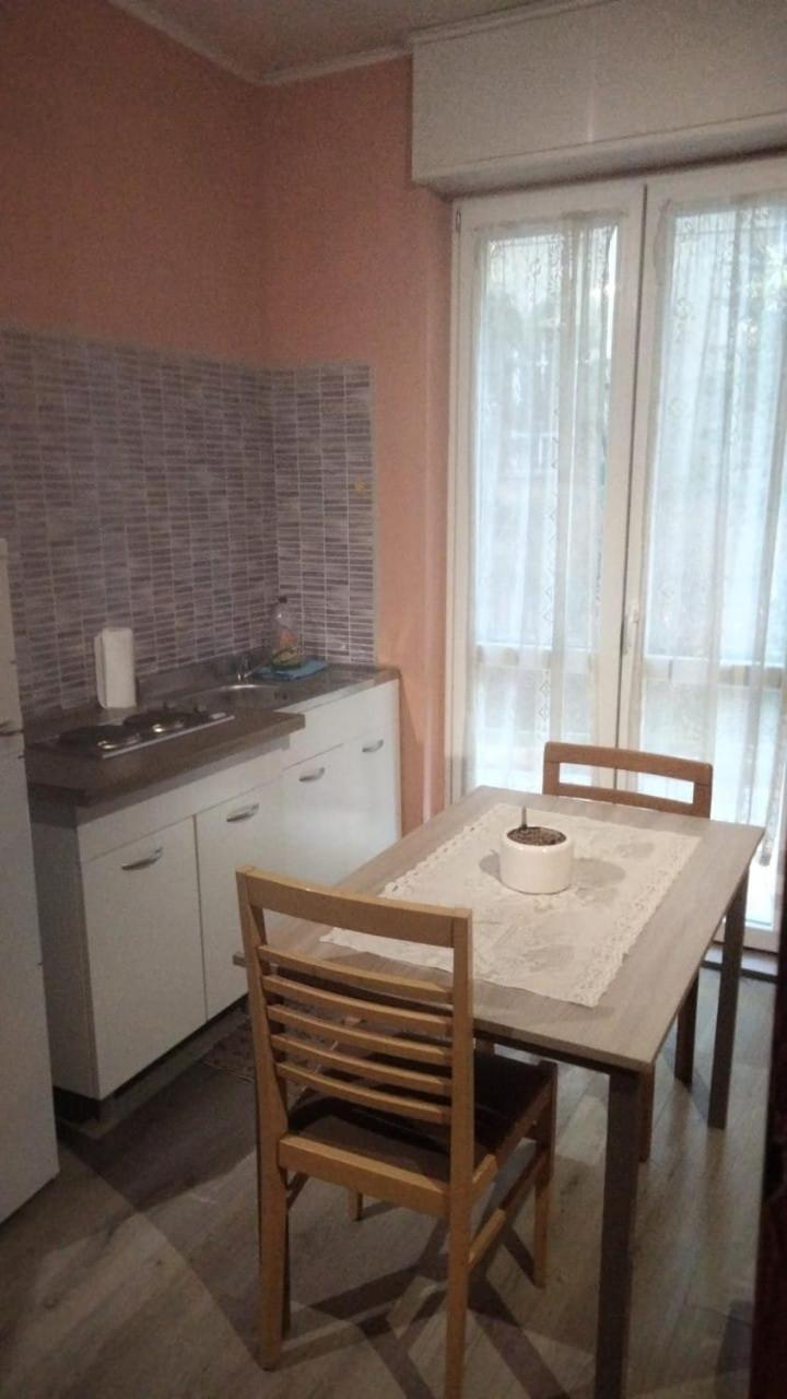 The Orange Housing In โกโม ภายนอก รูปภาพ